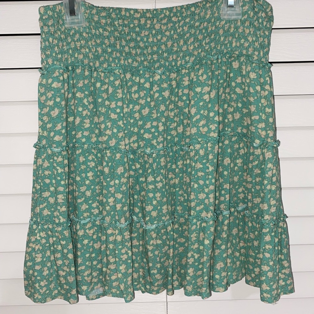 Green American Eagle skirt